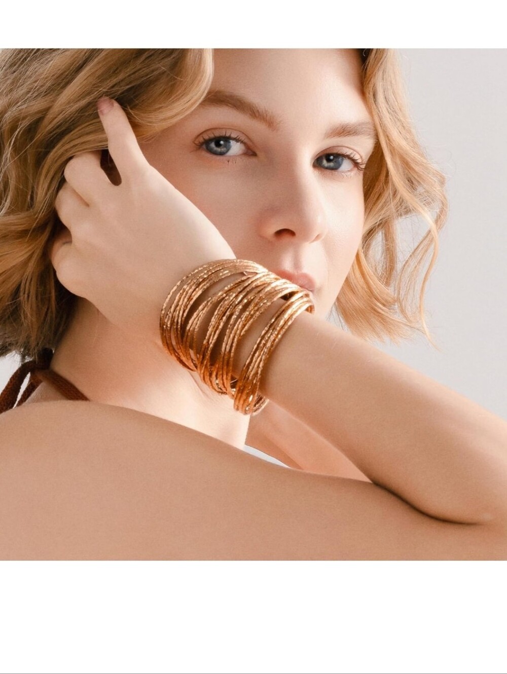 Gold Multi-Row Textured Bangle Bracelet Stack - Women Jewelry
